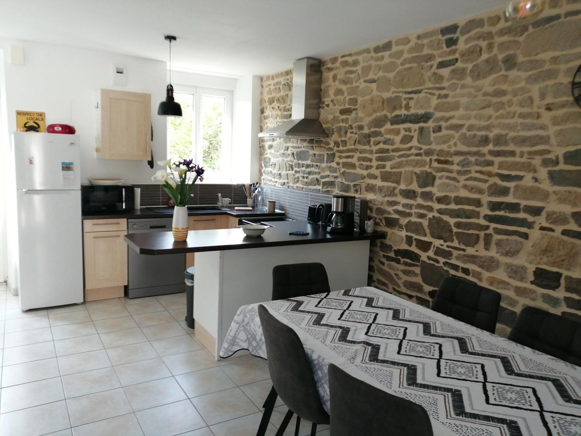 Maison Jullouville Au Calme Luaran gambar